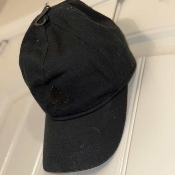 Kate Spade Black baseball hat with Spade Emblem - Picture 2 of 11